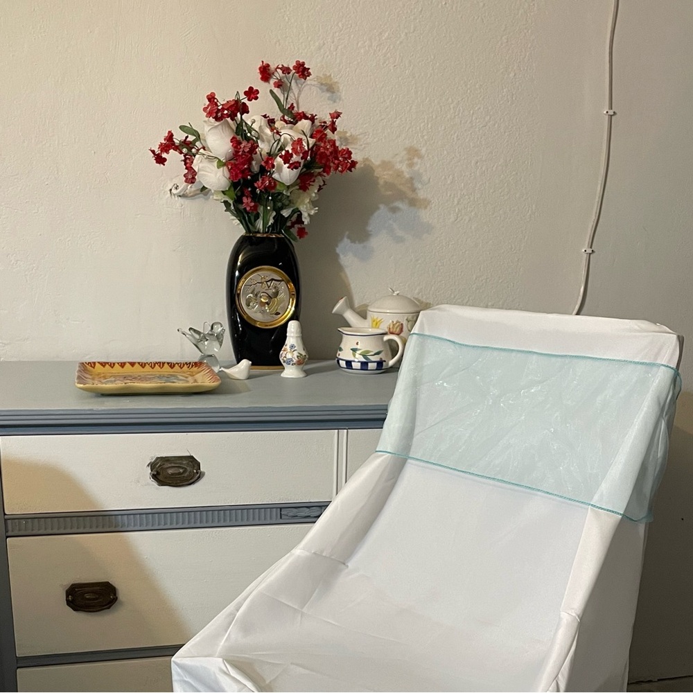 White Polyester Folding Round Party Chair Covers $2 each piece. 6x$12.